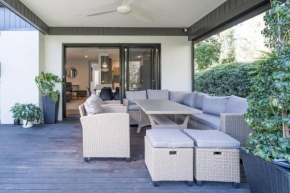 'Bayside Garden' An Enchanted Peninsula Escape, Mount Martha